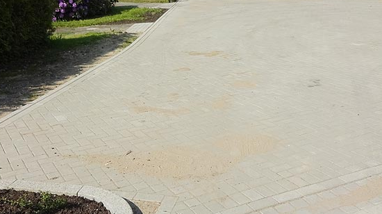 Straßen, Verkehrsflächen, Asphalt- und Pflasterarbeiten